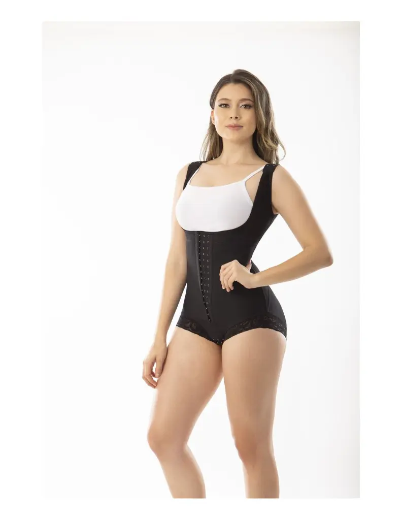 faja-short-moldeadora-pitbull-fp0411 (2).webp